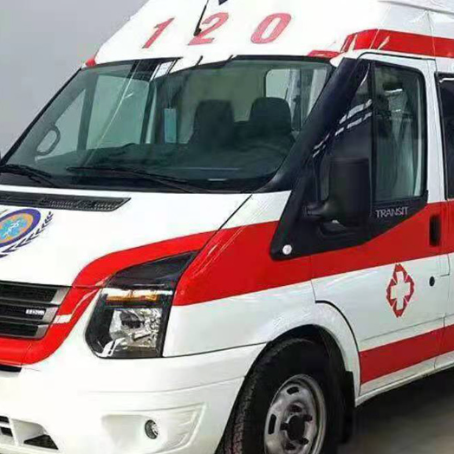 龙沙非急救护送病人转院租赁救护车的优缺点对比